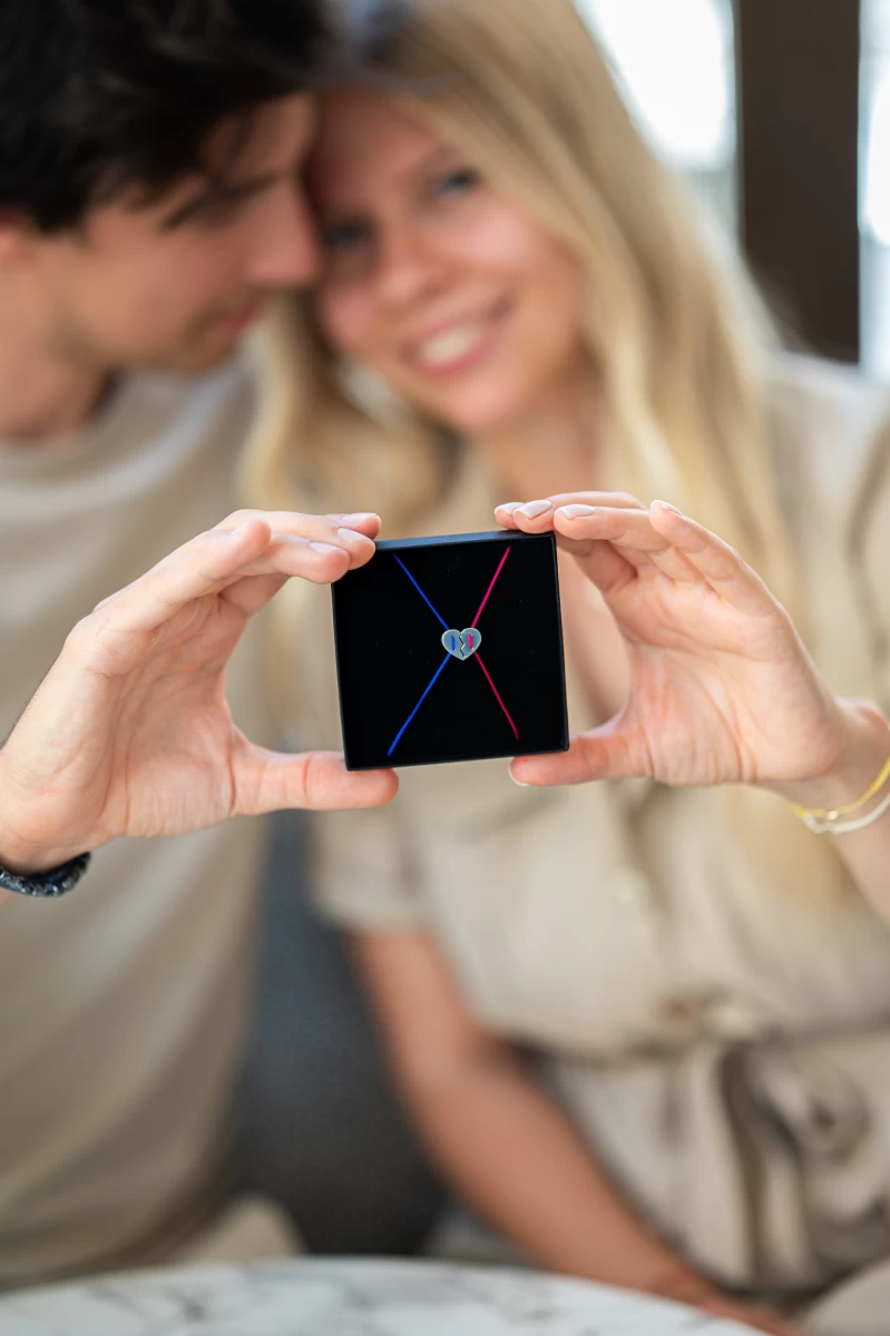 Náramok Love z ocele