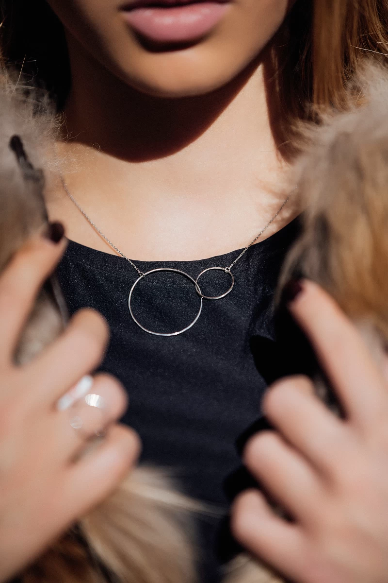Strieborný náhrdelník ZILIA Double Circle