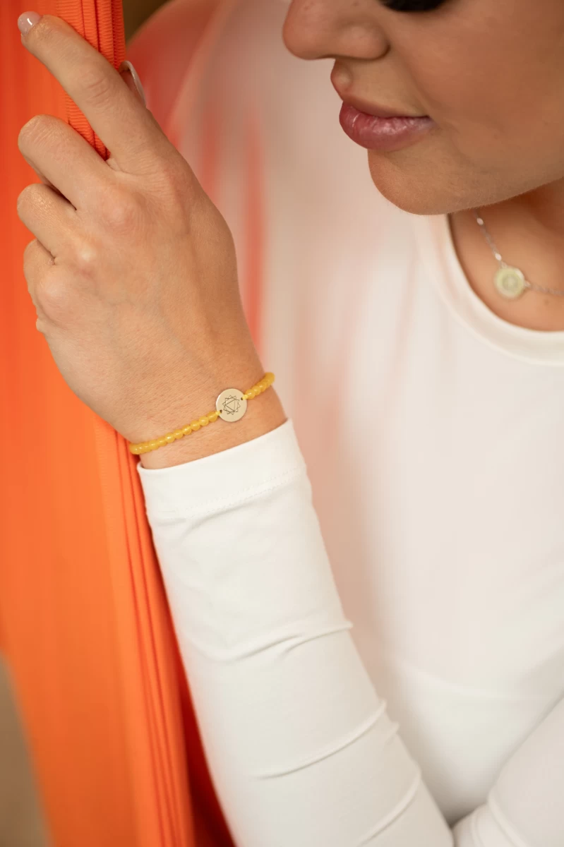 Makramé náramok čakra solar plexus z ružového zlata 14K