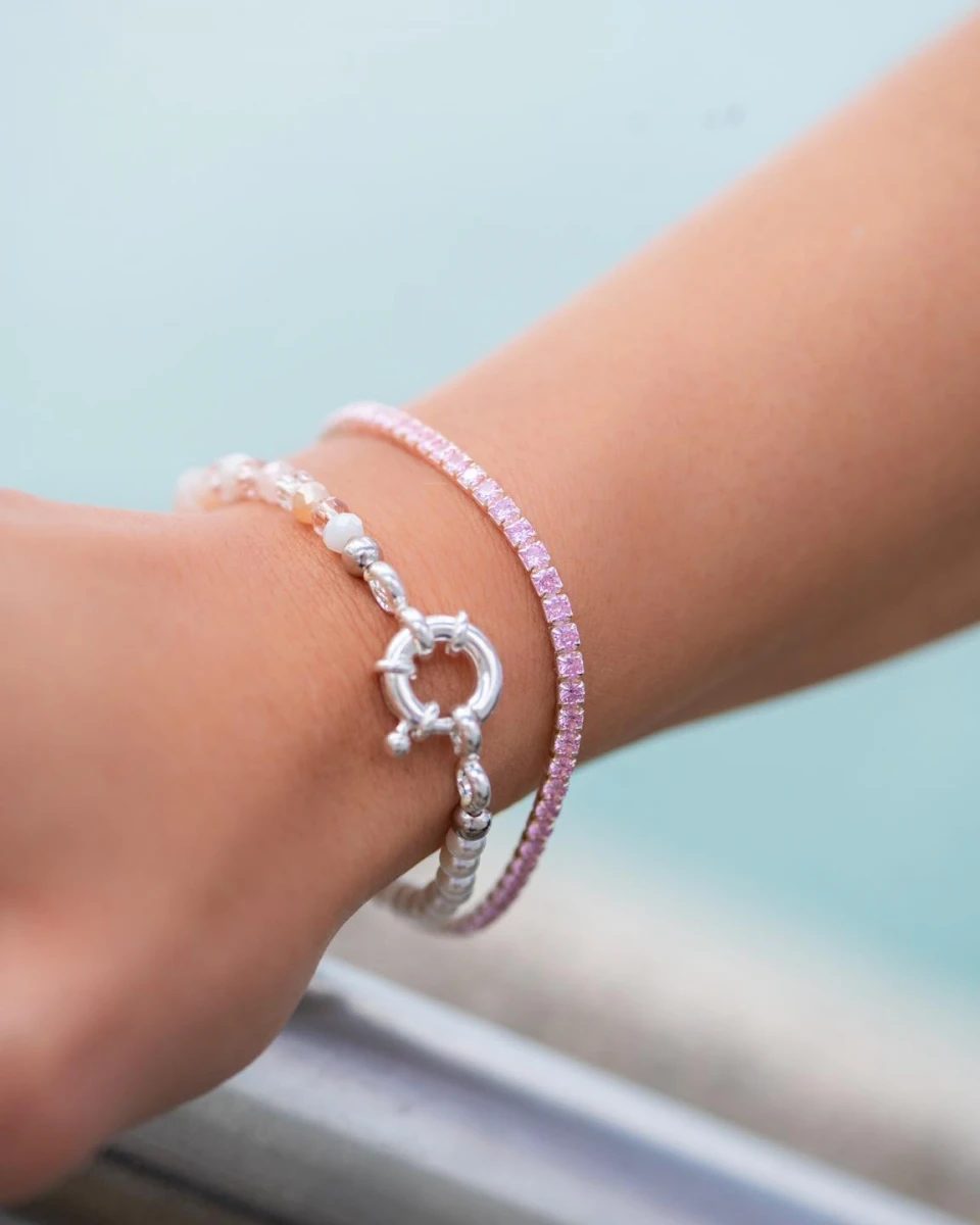 Perlový náramok zo striebra 925 pozláteného žltým zlatom s ružovými a bielymi krištáľmi