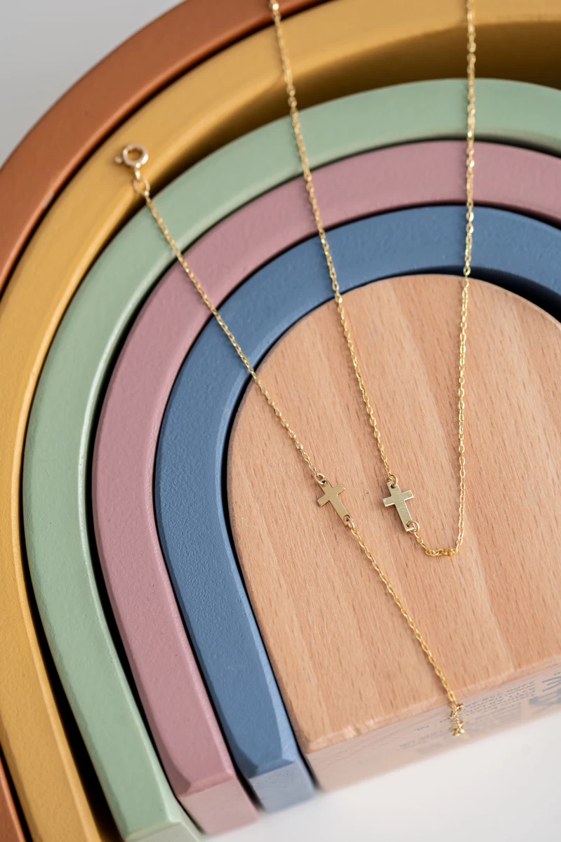 Detský náhrdelník s krížikom zo žltého zlata 14K