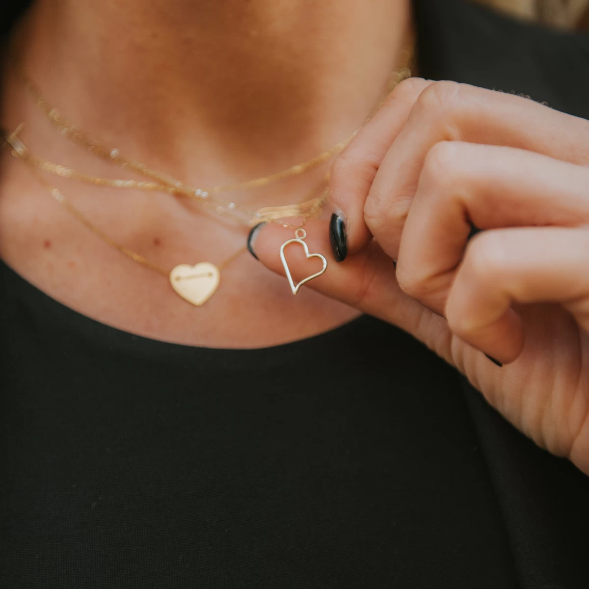 Asymetrický prívesok v tvare srdca strieborná retiazka