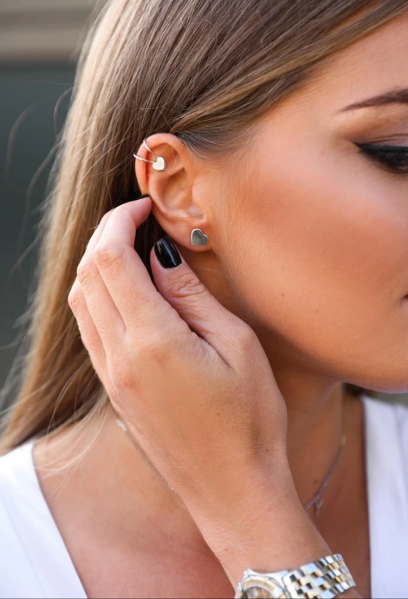 Záušnica so srdcom zo striebra