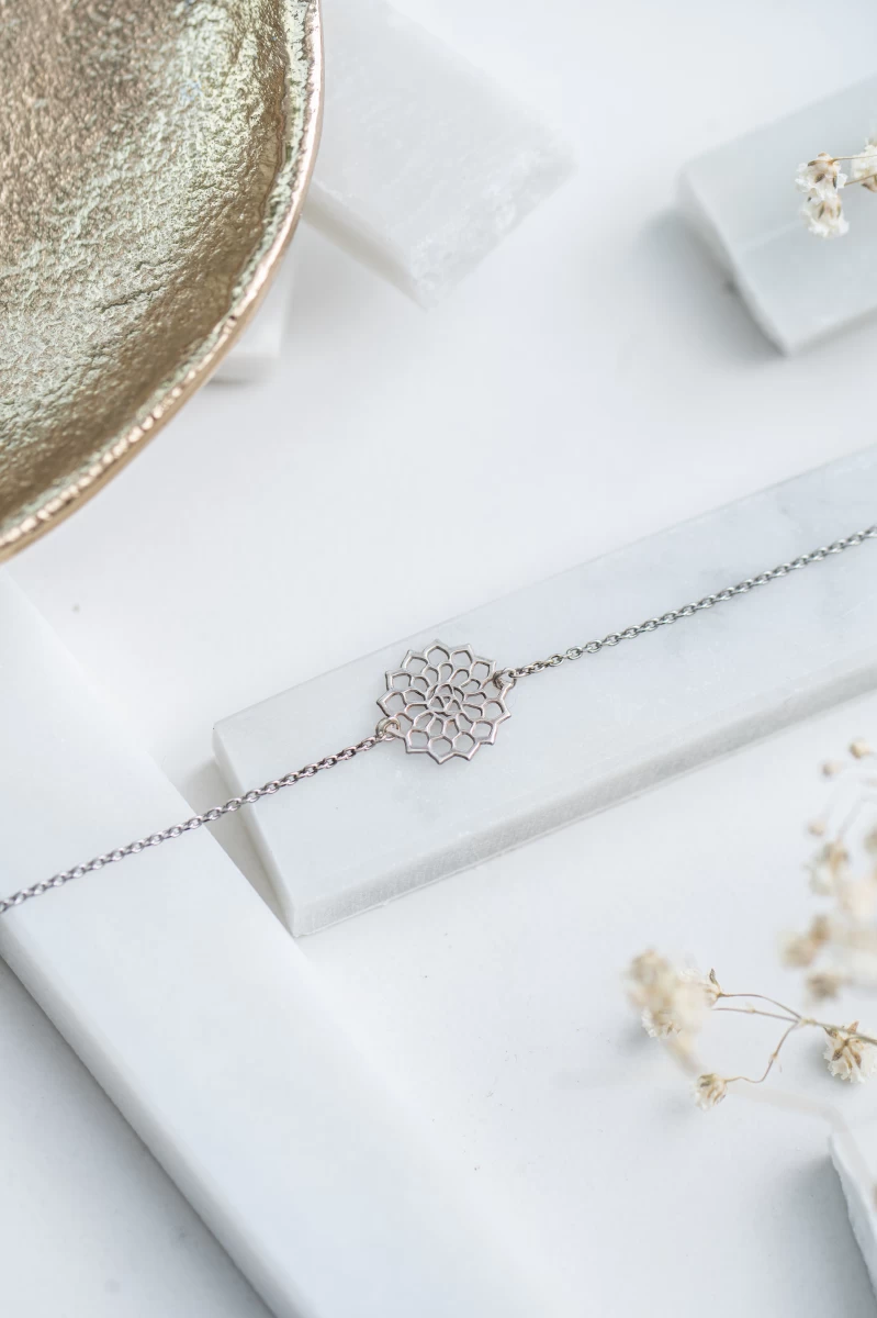 Mandala strieborný náramok