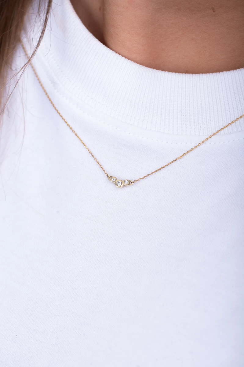 Retiazka zirkónový oblúk zo striebra