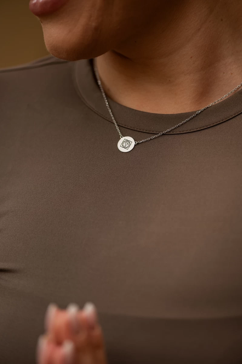 Koreňová čakra ružovozlatý 14K náhrdelník